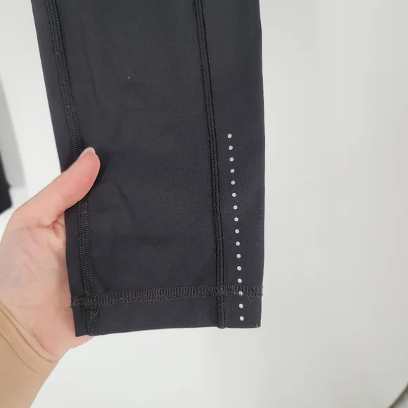 Lululemon Fast & Free 7/8 Tight II Nulux 25" Black Leggings Size 4 - Picture 2 of 5